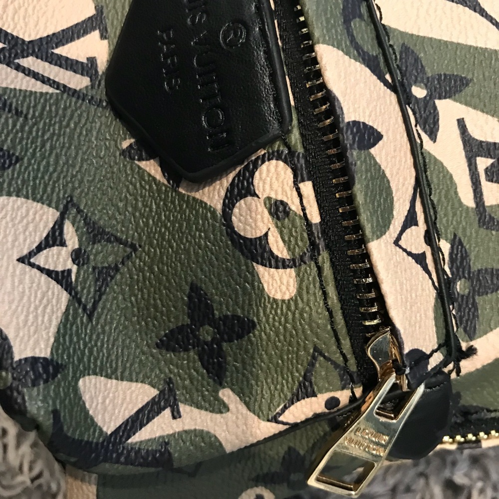 Mini backpack - Picture 3 of 7
